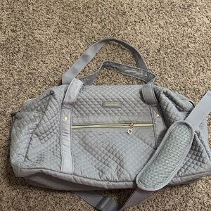Broadway Quilted Gray Travel Bag for Women